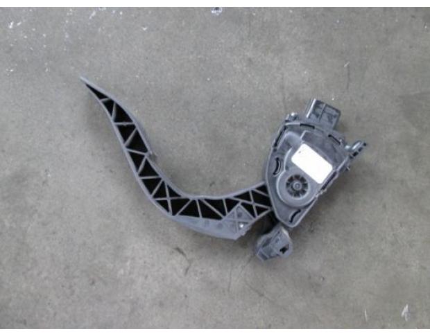 vand pedala acceleratie audi a4 2.0tdi cag 8k1723523
