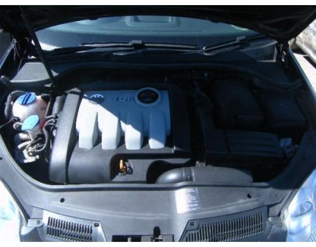 aripa stanga fata volkswagen golf 5 (1k1) 2003/10-2009/02