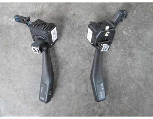 vindem 1k0953513 maneta semnalizare skoda octavia 2 1.9tdi bxe