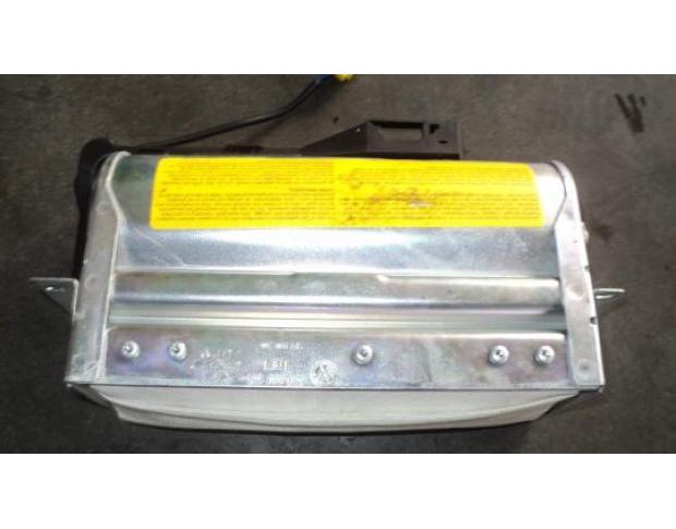 vindem airbag pasager  vw passat 1900tdi awx