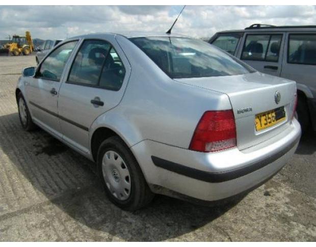 vindem alternator si electromotor pentru vw bora 1.6 azd an 2004