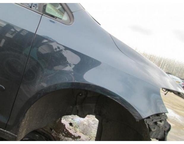 vindem aripa dreapta fata vw golf 5 plus 1.9tdi bxe