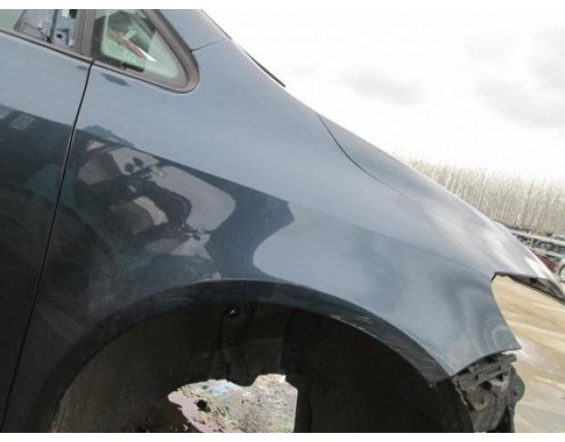 vindem aripa dreapta fata vw golf 5 plus 1.9tdi bxe