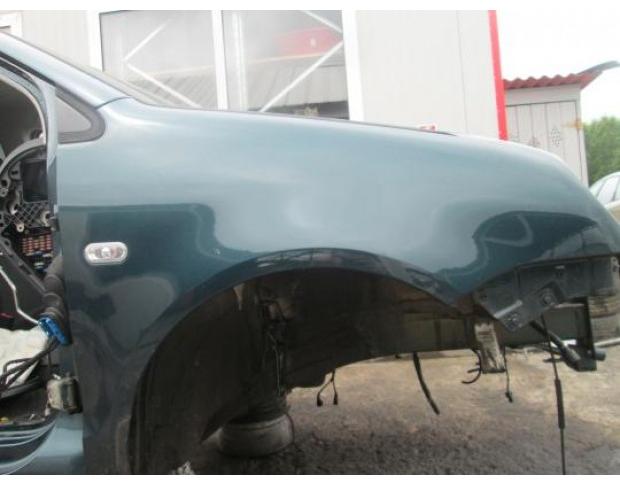 vindem aripa dreapta fata vw polo 9n 1.2 12v