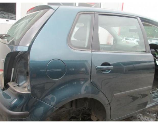 vindem aripa dreapta spate vw polo 9n 1.2 12v