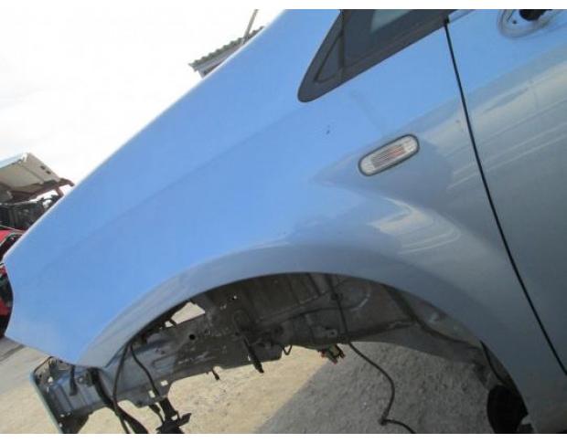 vindem aripa stanga fata fiat grande punto 1.2b 199a4000