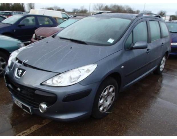 vindem aripa stanga fata peugeot 307sw 1.6hdi 9hx