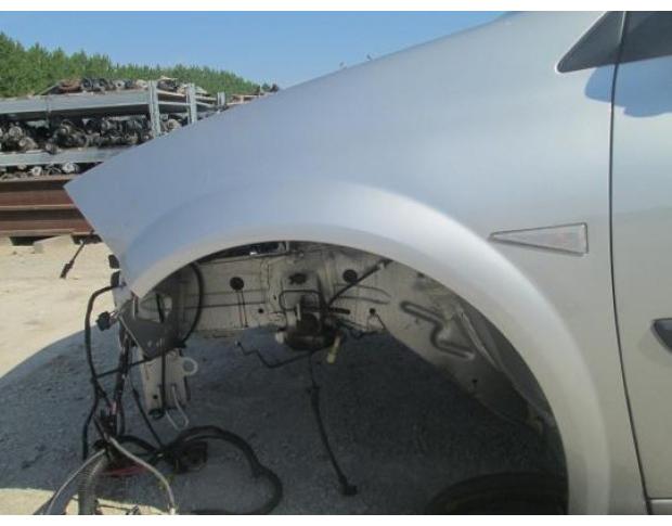 vindem aripa stanga fata renault megane 2 1.9dci