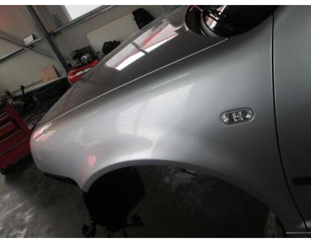 vindem aripa stanga fata vw golf iv (1j1)