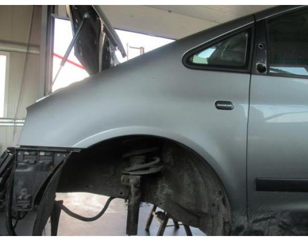 vindem aripa stanga fata vw sharan 1.9tdi auy