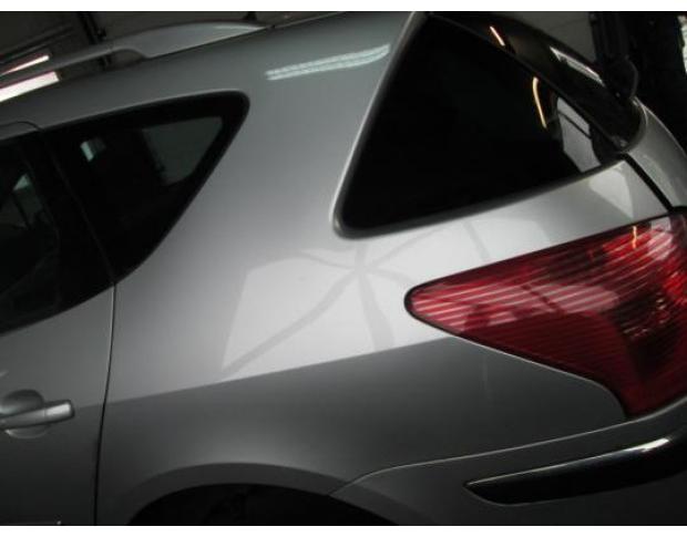 vindem aripa stanga spate peugeot 407 2.0hdi rhr