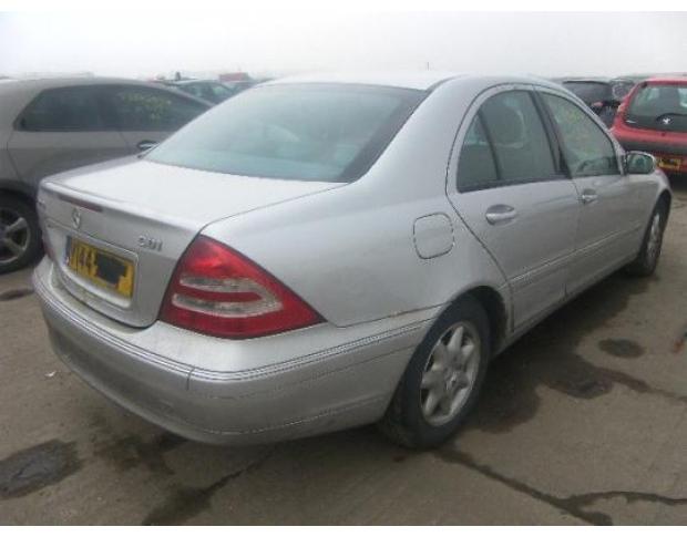 vindem bara fata mercedes c 203 2.2cdi an 2003