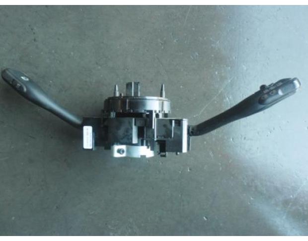 vindem bloc lumini 8l0953513j skoda fabia 1 1.2 12v bme