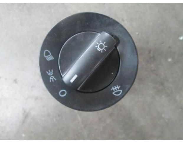 vindem bloc lumini vw polo 9n 1.2 12v cod 6q0941531b