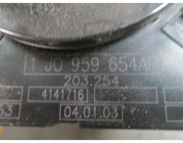 vindem bloc semnalizare 1j0959654ap vw passat b6 1.9tdi avb