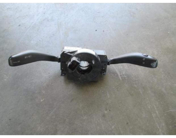 vindem bloc semnalizare vw polo 9n 1.4tdi amf cod 6q0953503ad