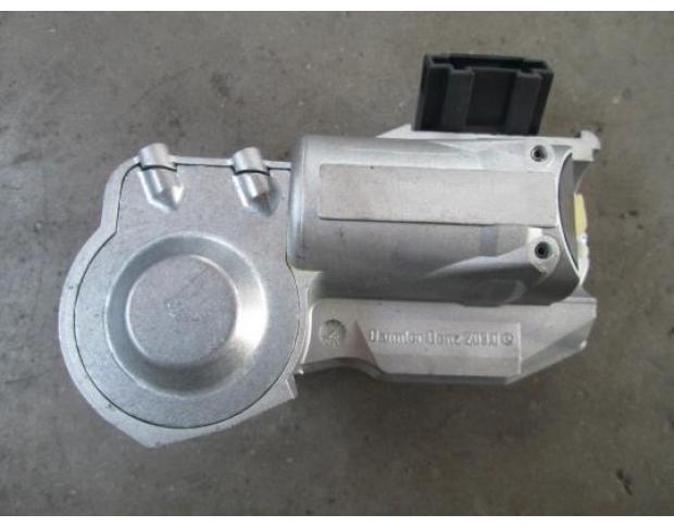 vindem blocator volan mercedes c 203 cdi