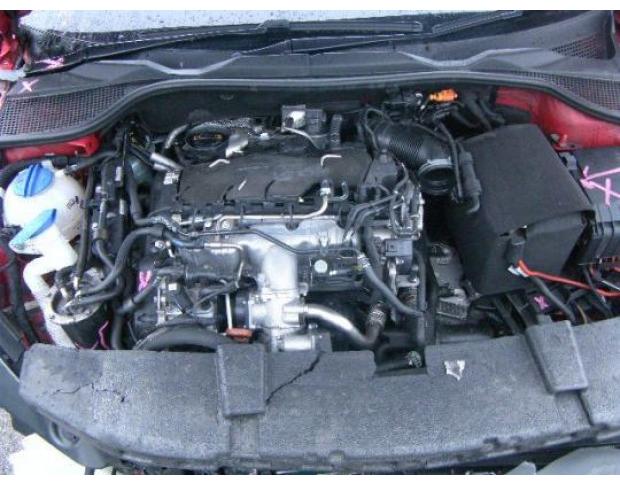 vindem broasca usa fata pentru vw scirocco 2.0tdi originala an 2010