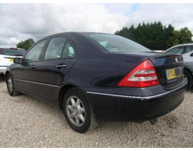 vindem broasca usa spate de mercedes c180 (w203)