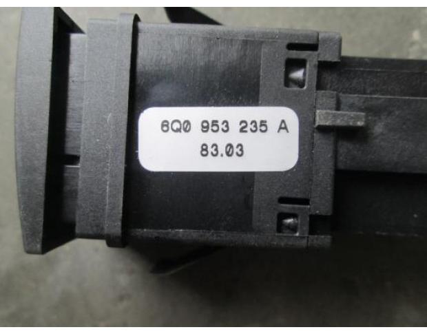vindem buton avarie vw polo 9n 1.2 12v cod 6q0953235a