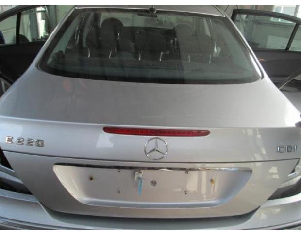 vindem capota spate mercedes e 220 cdi w211