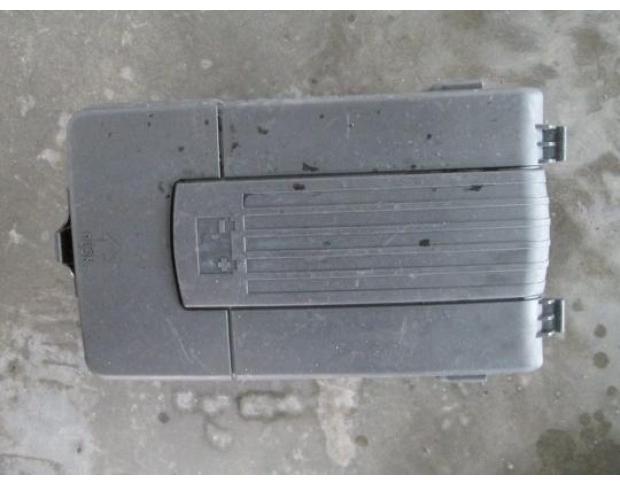 vindem carcasa baterie 1k0915443c vw golf 5 1.9tdi bxe