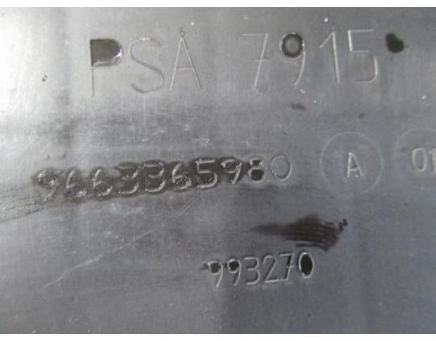 vindem carcasa filtru aer citroen berlingo 1.6hdi 9hw cod 9663365980