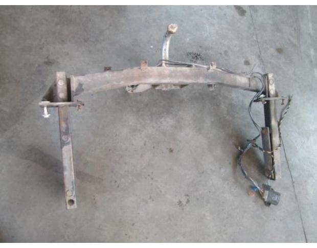 vindem carlig remorcare mercedes c 220 cdi