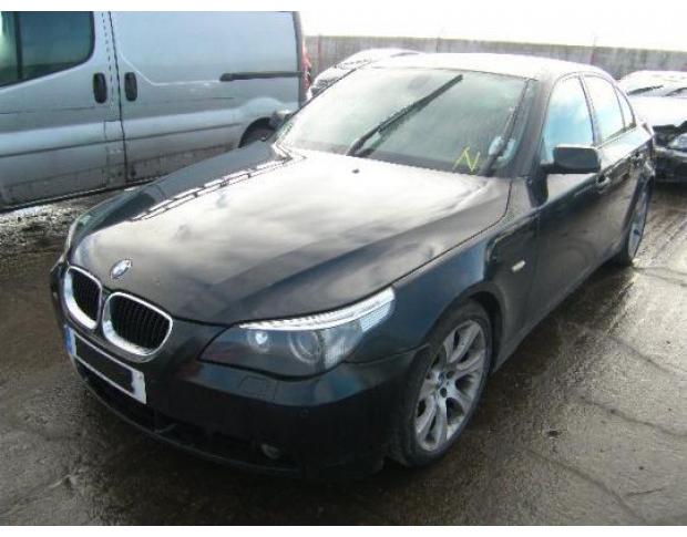 vindem casetofon de bmw 535d