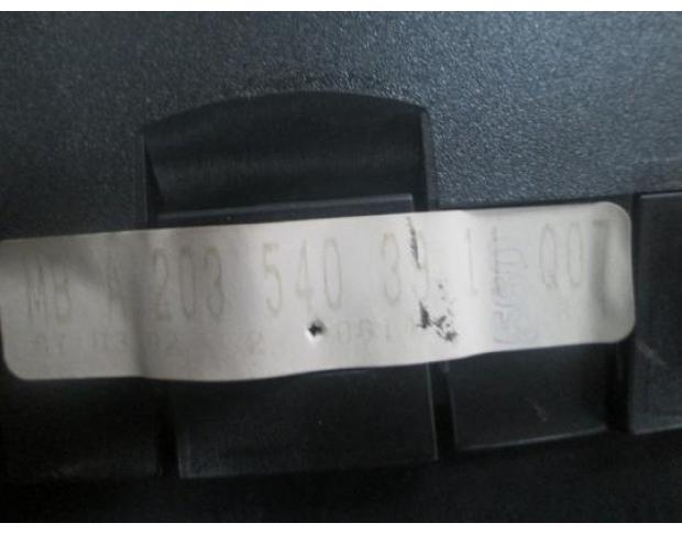 vindem ceas bord a2035403911 mercedes c 200 cdi
