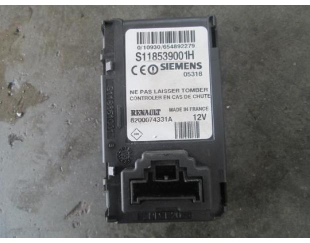 vindem cititor card/cheie 8200074331a renault megane 2 16 16v