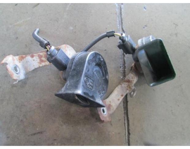 vindem claxon vw touran 2.0tdi bkd