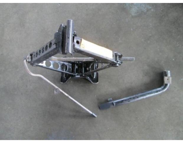 vindem cric 1s7a17080ab ford mondeo 2.0b