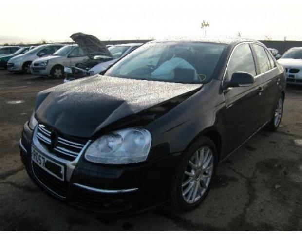 vindem cutie de viteza vw jetta 2000tdi bkd