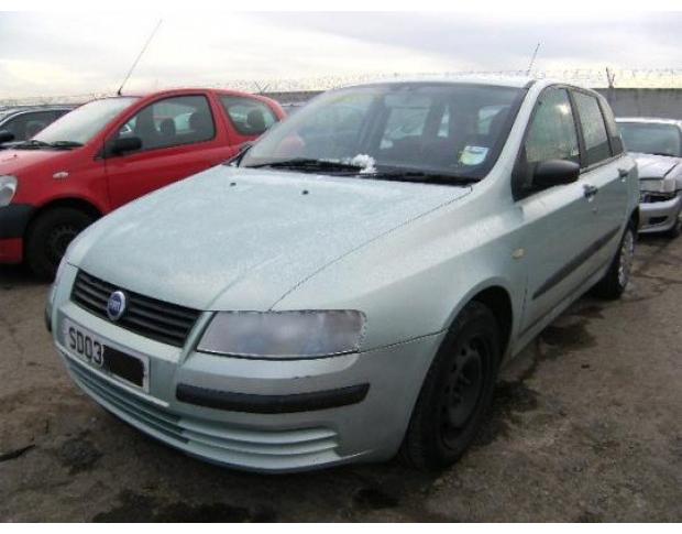 vindem din dezmembrari  piese de caroserie fiat stilo 1200 b