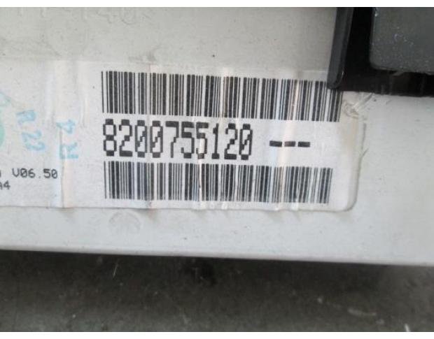 vindem display bord renault megane 2 1.5dci cod 8200755120