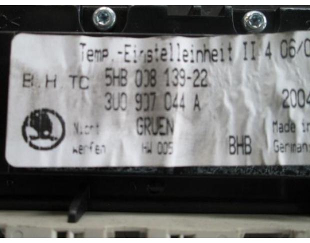 vindem display clima 3u0907044a skoda superb 2.0tdi bss