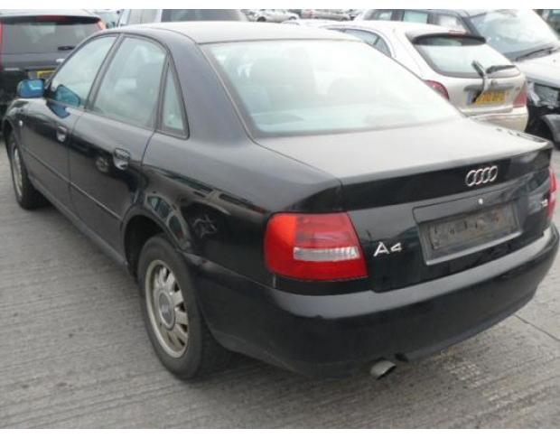 vindem elemente caroserie audi a4 1800 benzina