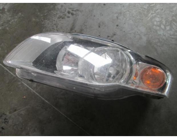 vindem far dreapta audi a4 2.0tdi bre cod 8e0941003ak