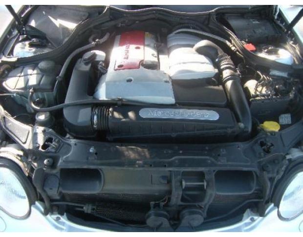 vindem far dreapta mercedes c180 1.8b an  2002