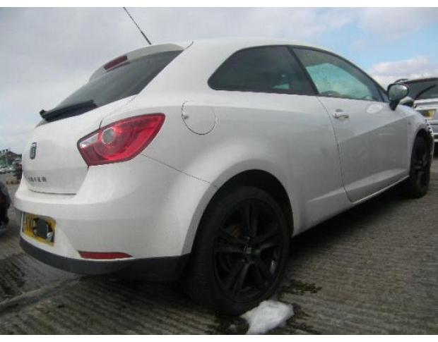 vindem far dreapta seat ibiza 1.2 bzg din 2011