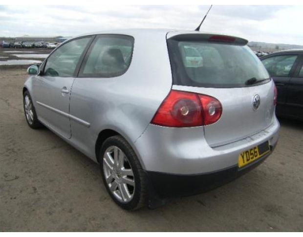 vindem far dreapta si stanga de vw golf 5 1.4fsi an 2006