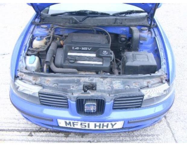 vindem faruri seat leon 1400b axp