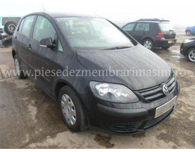 vindem faruri vw golf 5 plus 1900tdi