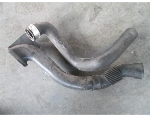 vindem furtun intercoler 13101636 opel corsa c 1.2b