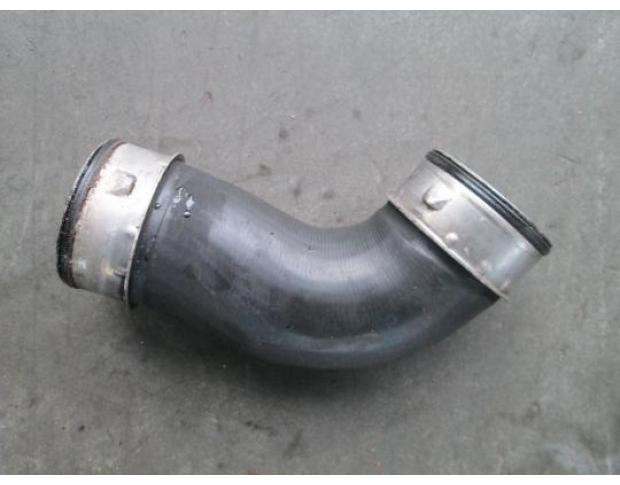 vindem furtun intercoler a6460940097 mercedes e 220 cdi w211