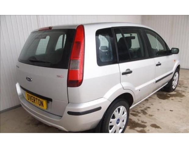 vindem furtun intercoler ford fusion 1.4tdci