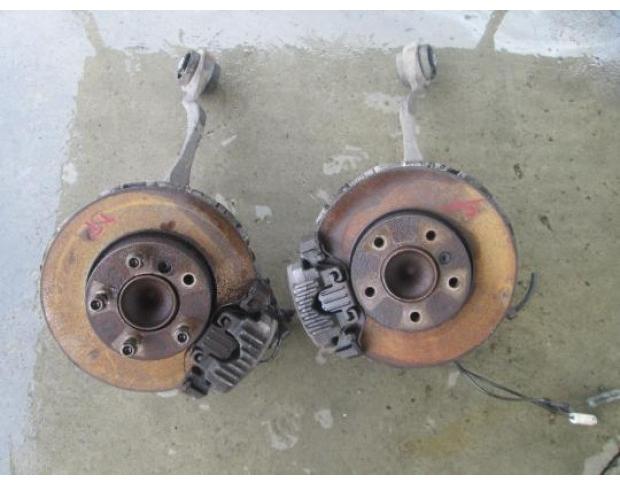 vindem fuzeta bmw 320 2.0d e90