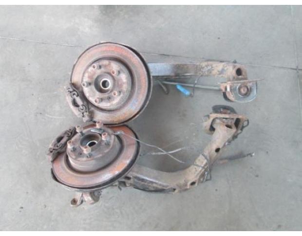 vindem fuzeta spate bmw 320 204d4 150cp