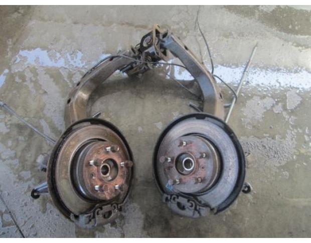 vindem fuzeta spate bmw 320 e46 2.0d